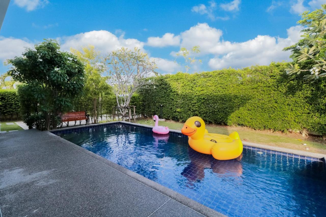 Chaum Haus Pool Villas ชะอำ ภายนอก รูปภาพ